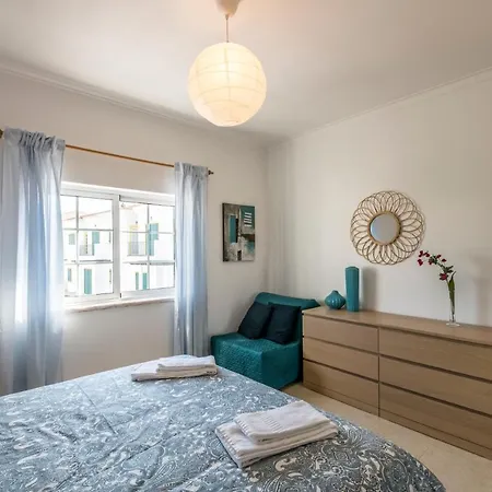 Apartment Happy Family Beach And Pool Apt Teleworking